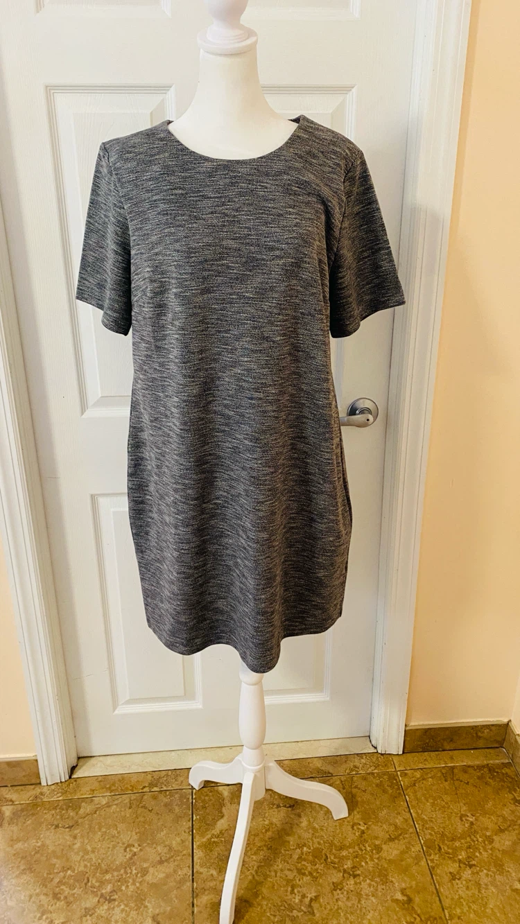 Old navy size large dress