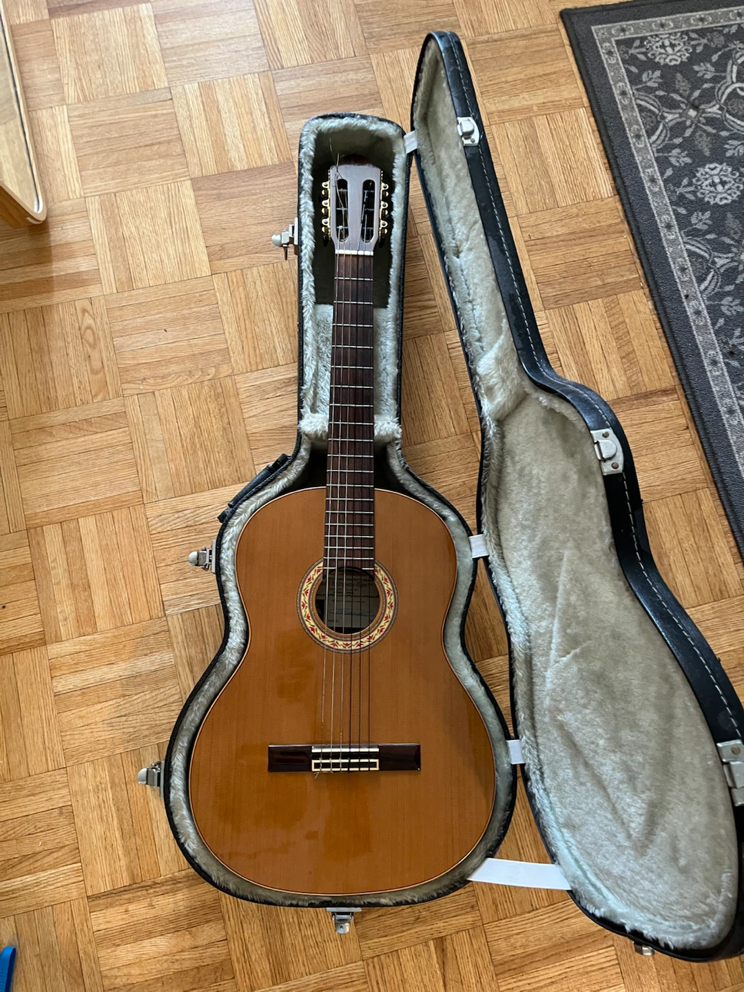 Manuel Rodriguez Hijos Classical Guitar - photo 3