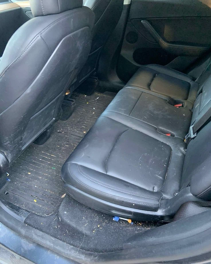 Interior Car detailing - photo 2
