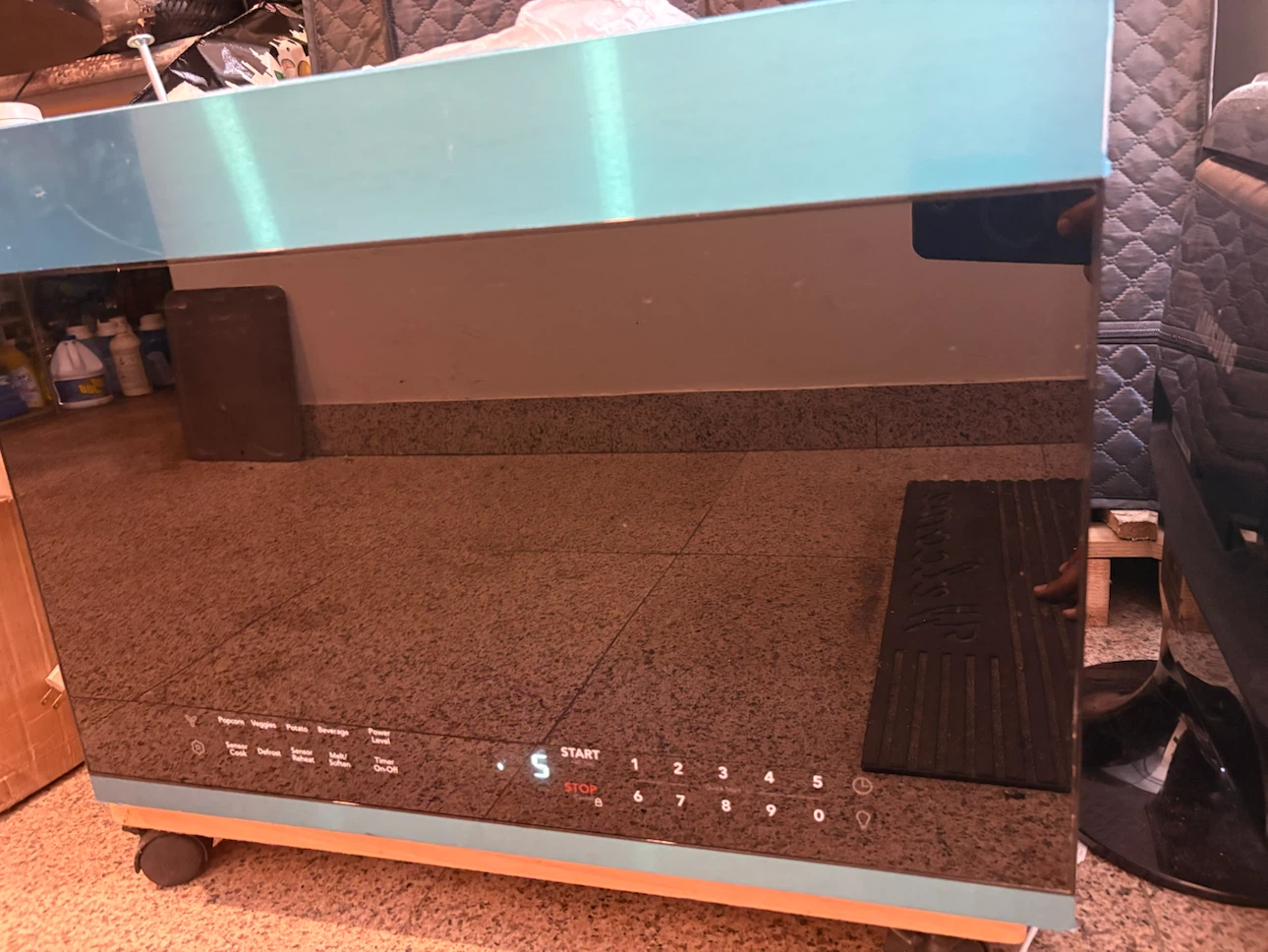 Frigidaire 24” Over the Range Microwave Oven