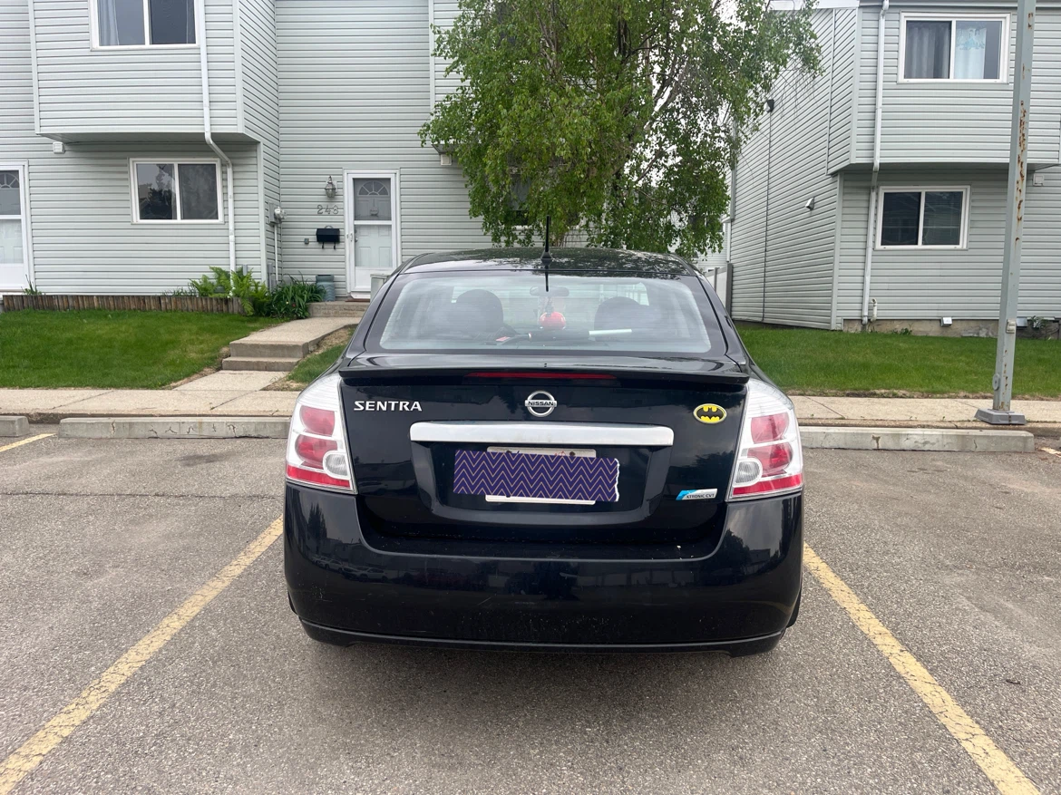 2012 Nissan Sentra Vehicle
