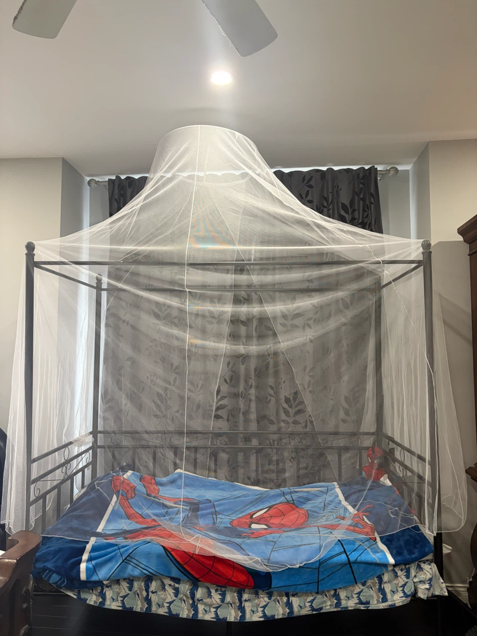 Kids bed
