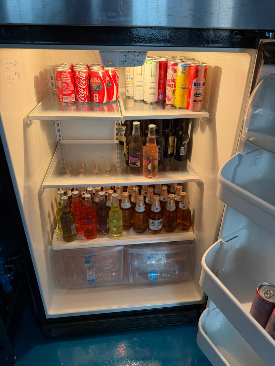 Whirlpool Refrigerator - photo 2