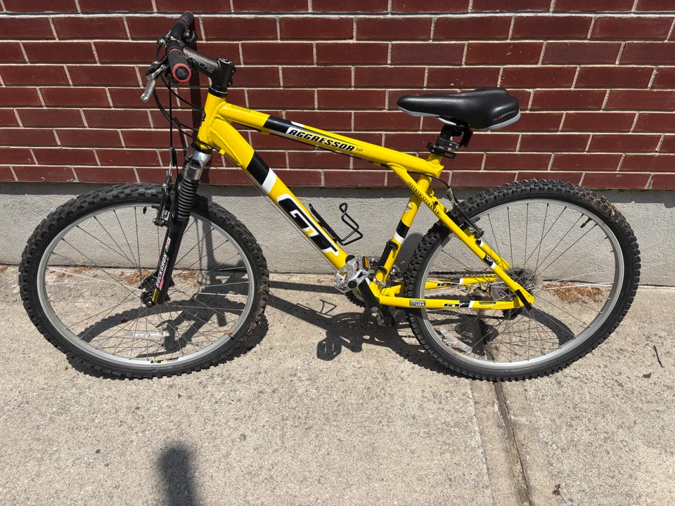 GT Aggressor 1.0 Mountain Bike - photo 3
