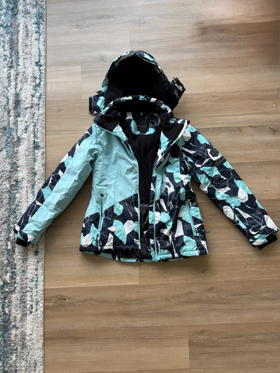 Just Play Women's Ski Jacket size M/L