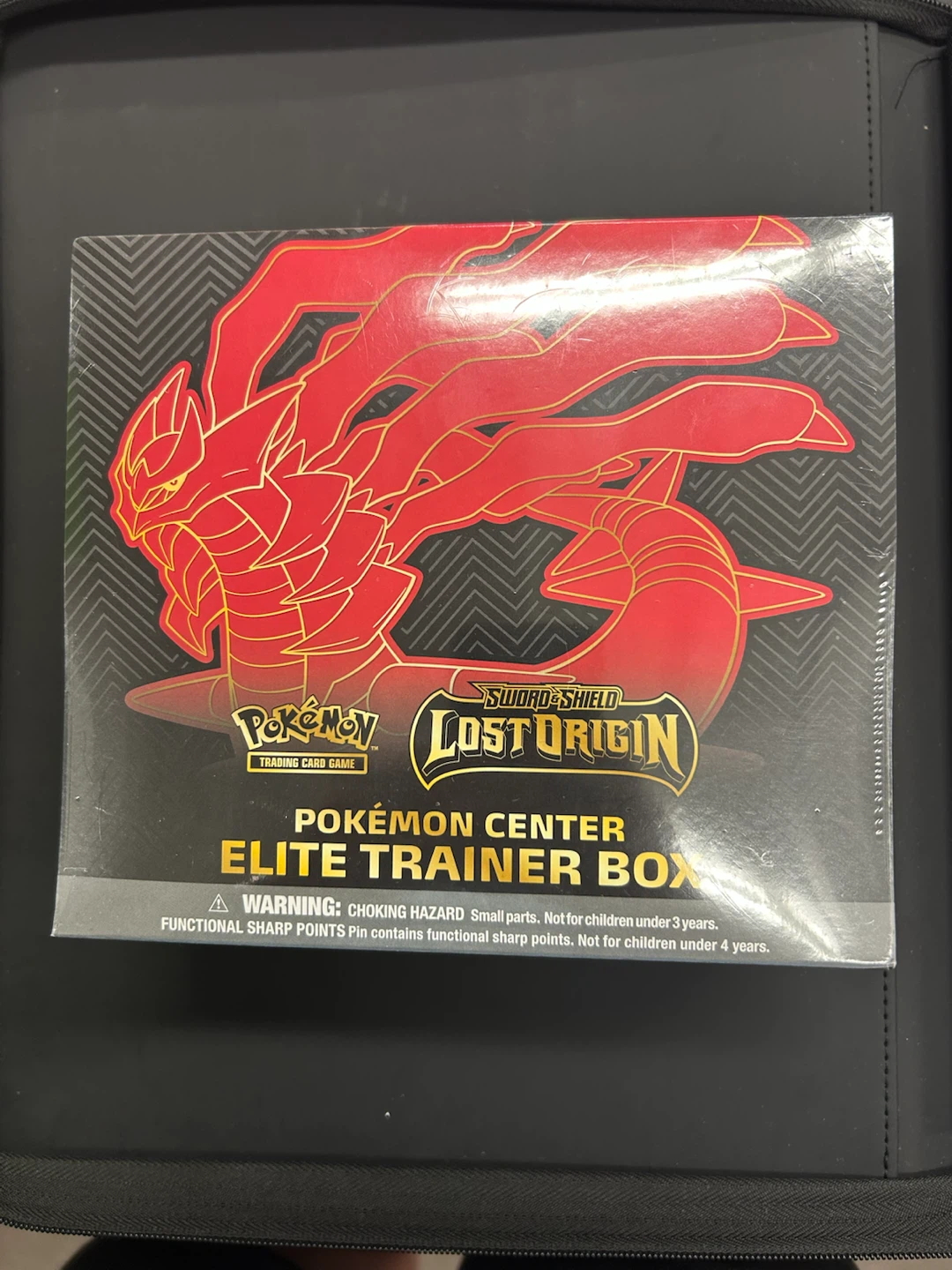 Pokémon Sword & Shield Lost Origin Elite Trainer Box