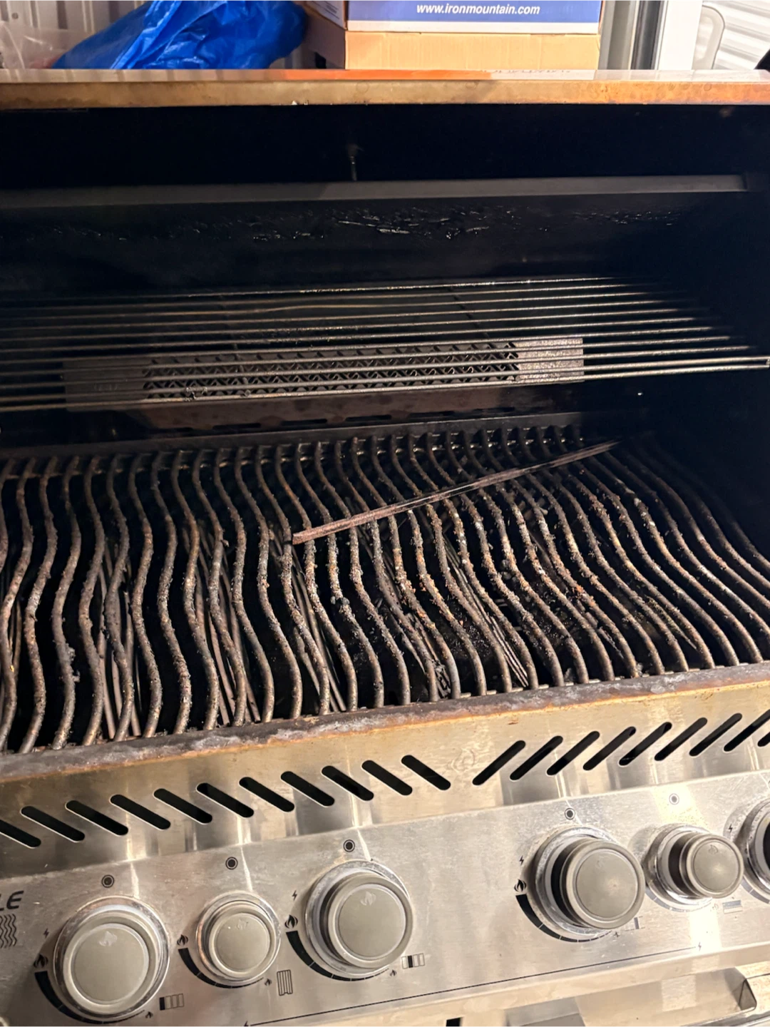 Napoleon Prestige 500 Propane Grill - photo 3