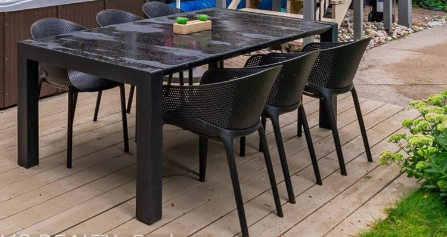 Outdoor Dining Set with 6 Chairs