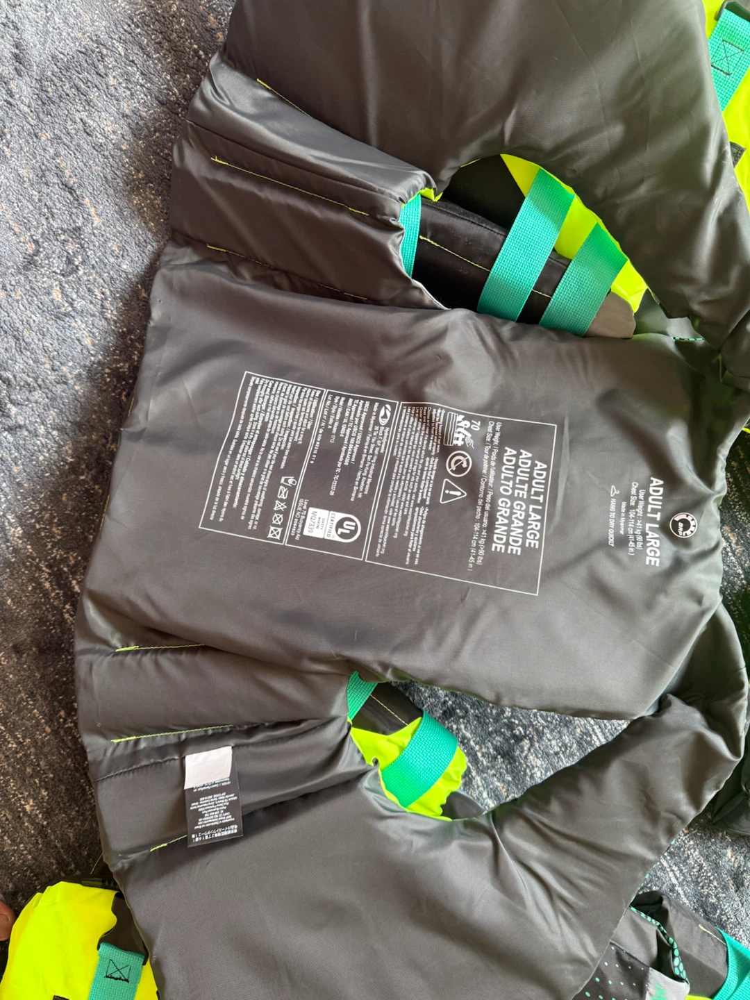 6 Sea-Doo Adult Life Jackets - photo 2