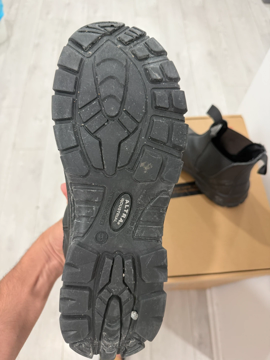 ALTRA INDUSTRIAL Black Safety Boots - Size 9 - photo 2