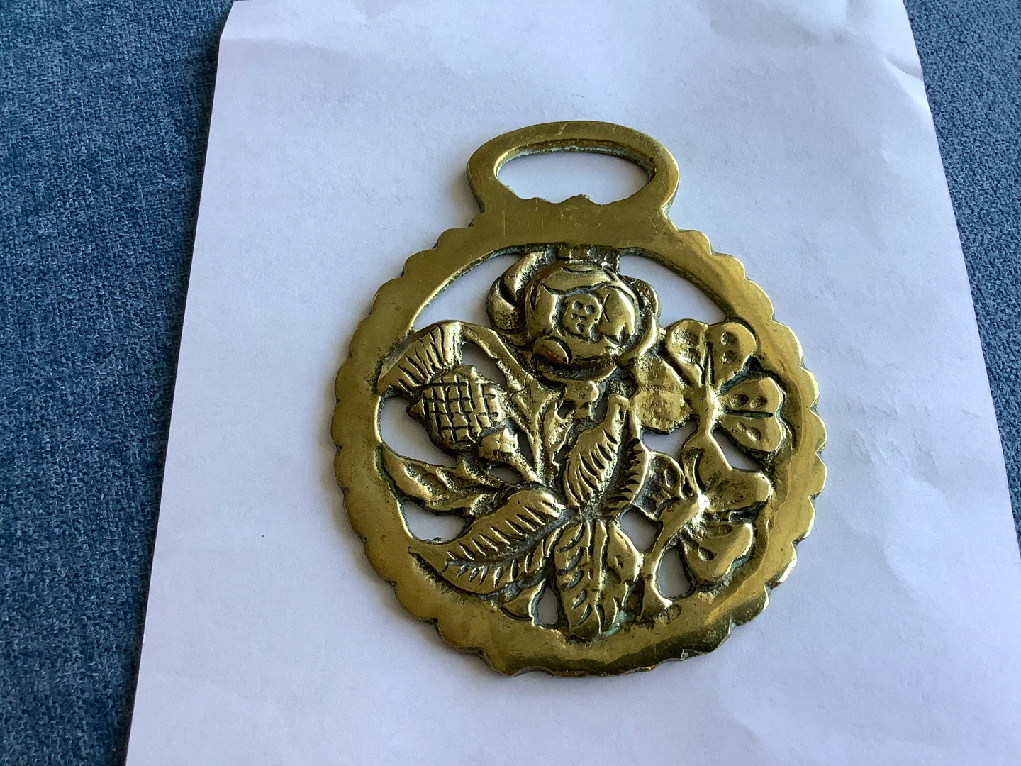 #5 Vintage Brass Horse Medallion 🐞 - photo 3