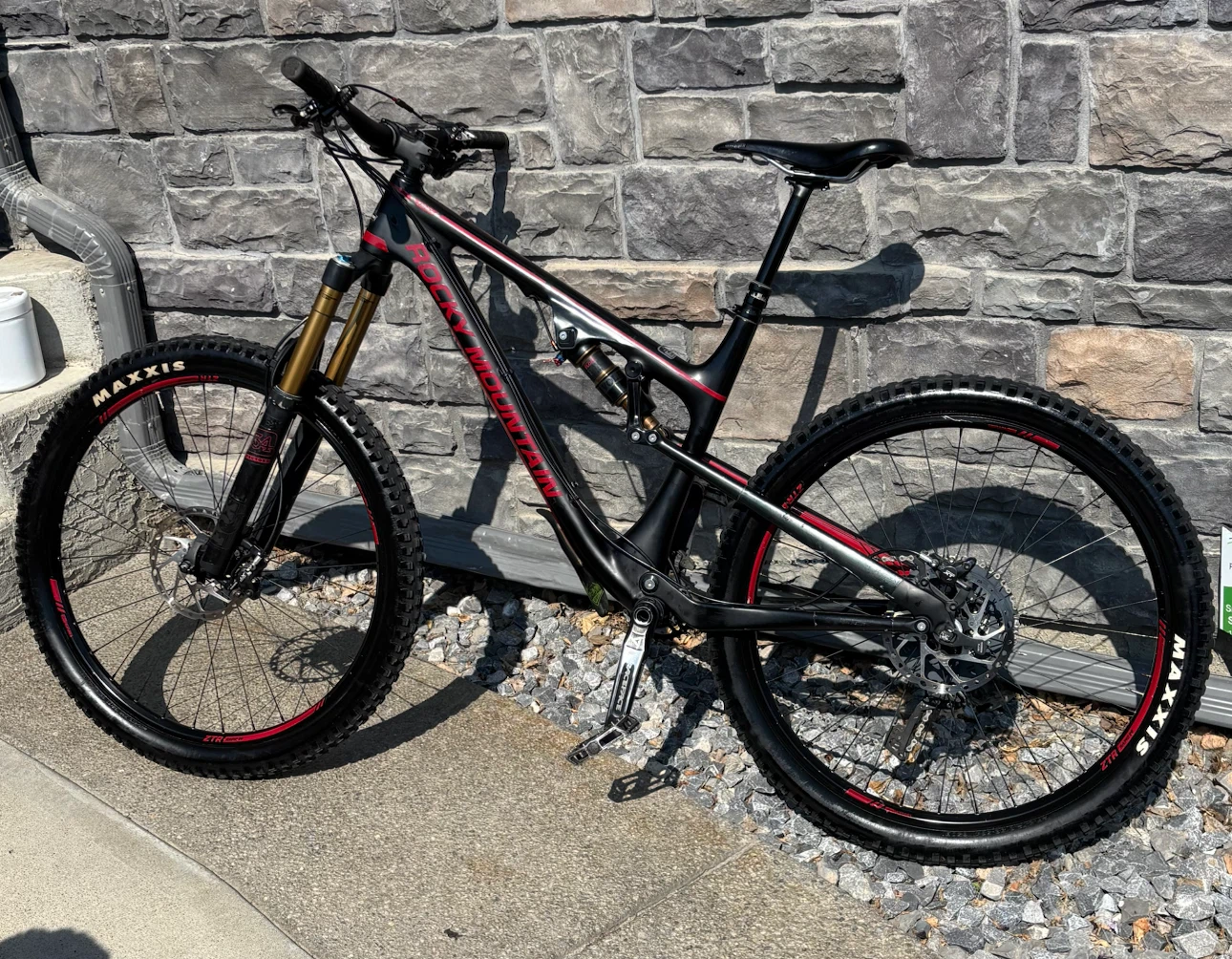 Carbon Rocky Mountain Altitude 770 MSL - photo 2
