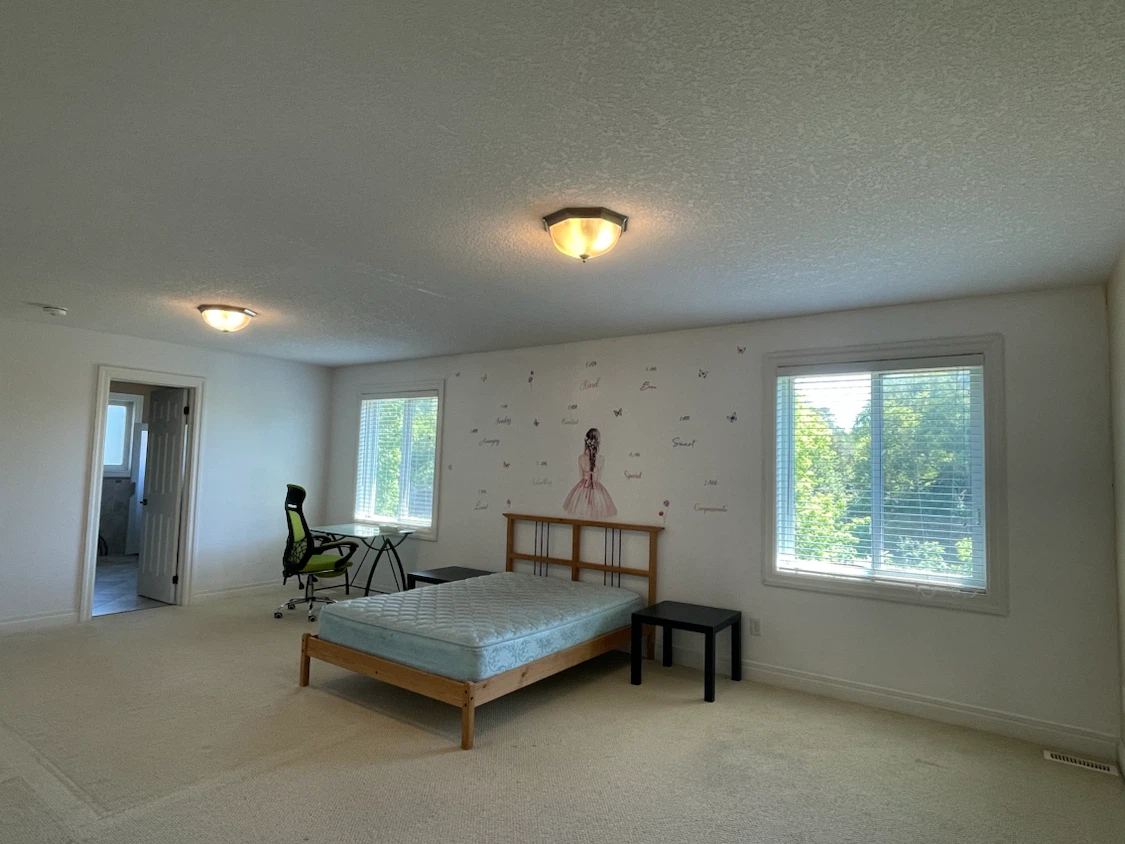 Rooms for rent in kitchener across Conestoga college doon campus - photo 2