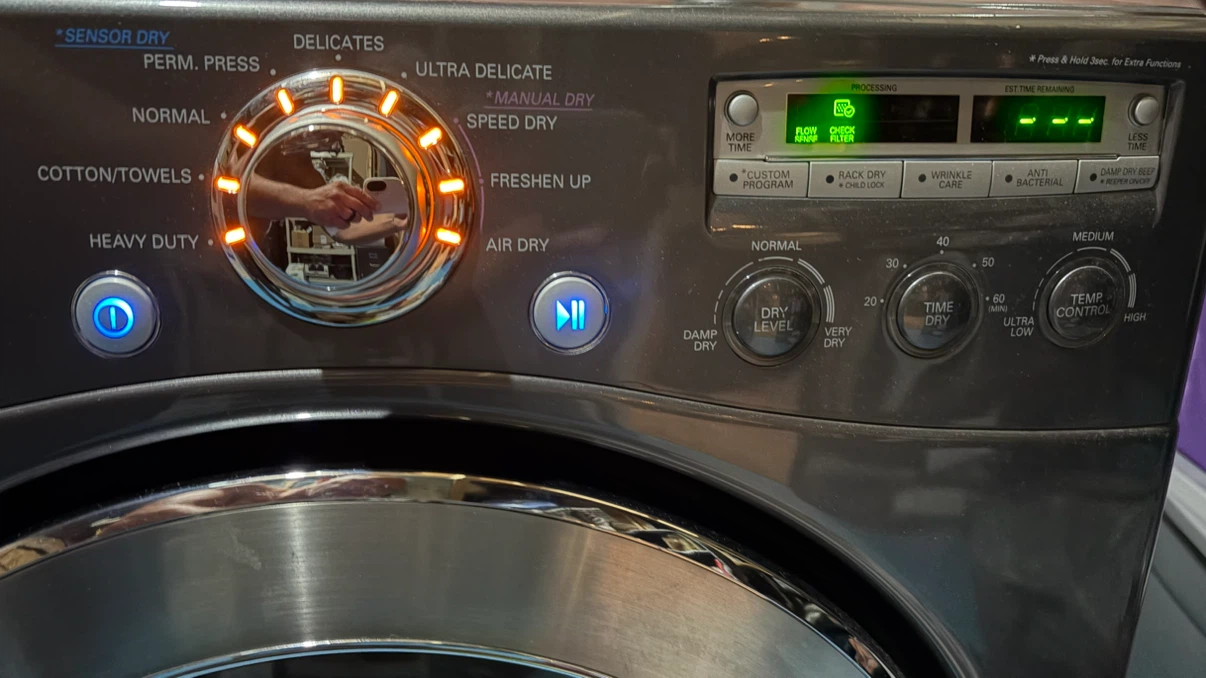 LG Ultra Capacity Dryer - photo 3