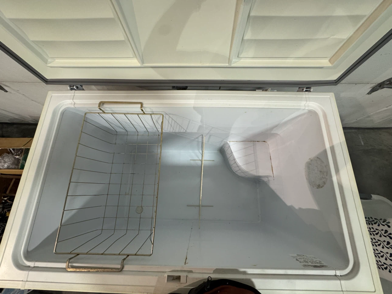 Danby Chest Freezer - photo 5