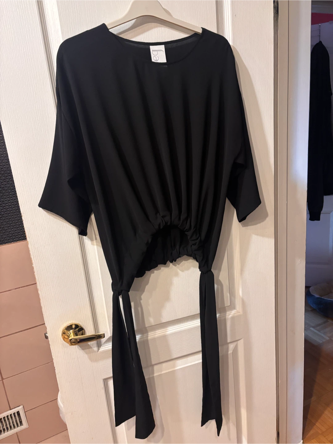 Black Bau Shop Shirt