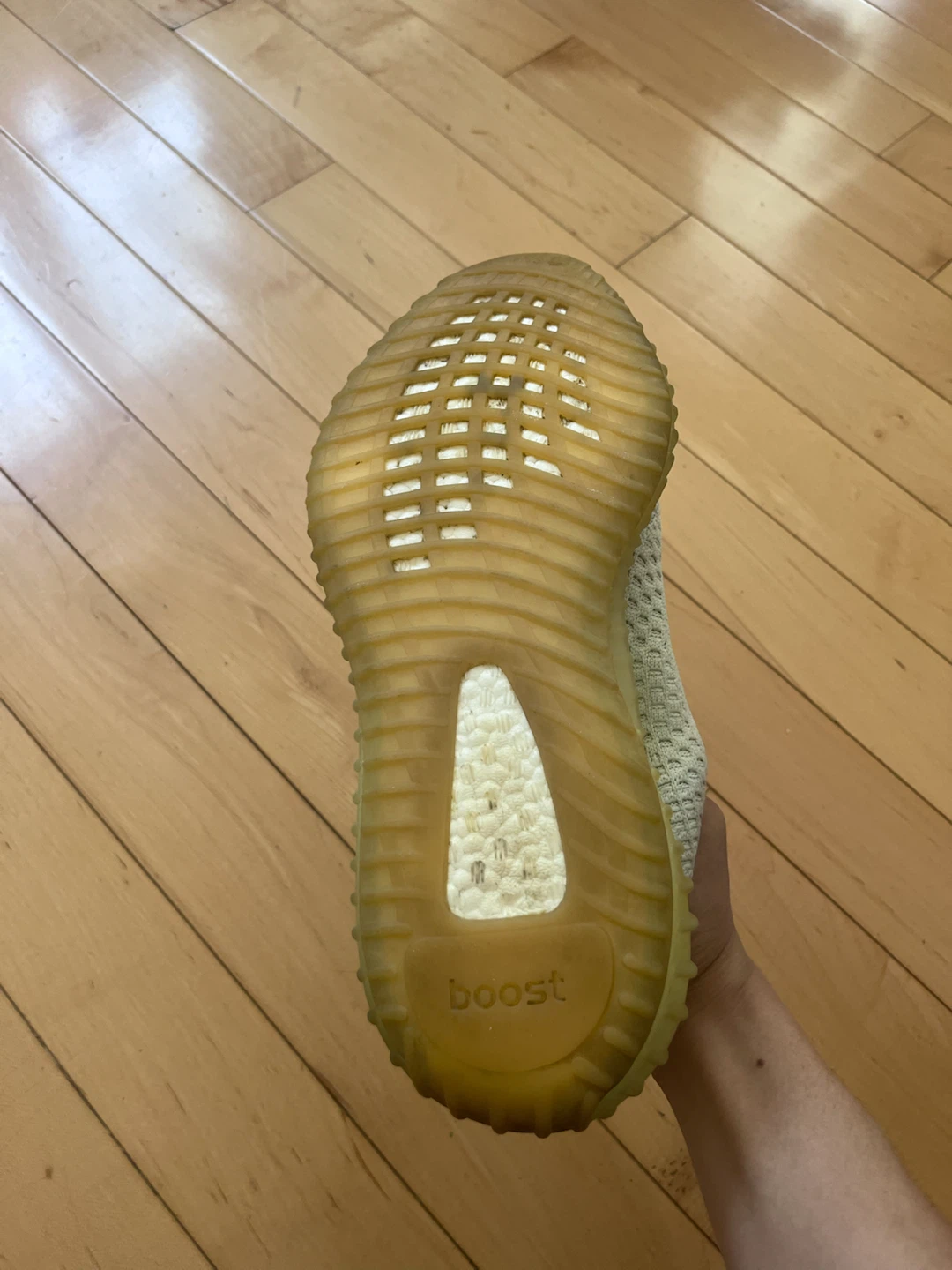 Adidas Yeezy Boost 350 V2 size 9 M - photo 3