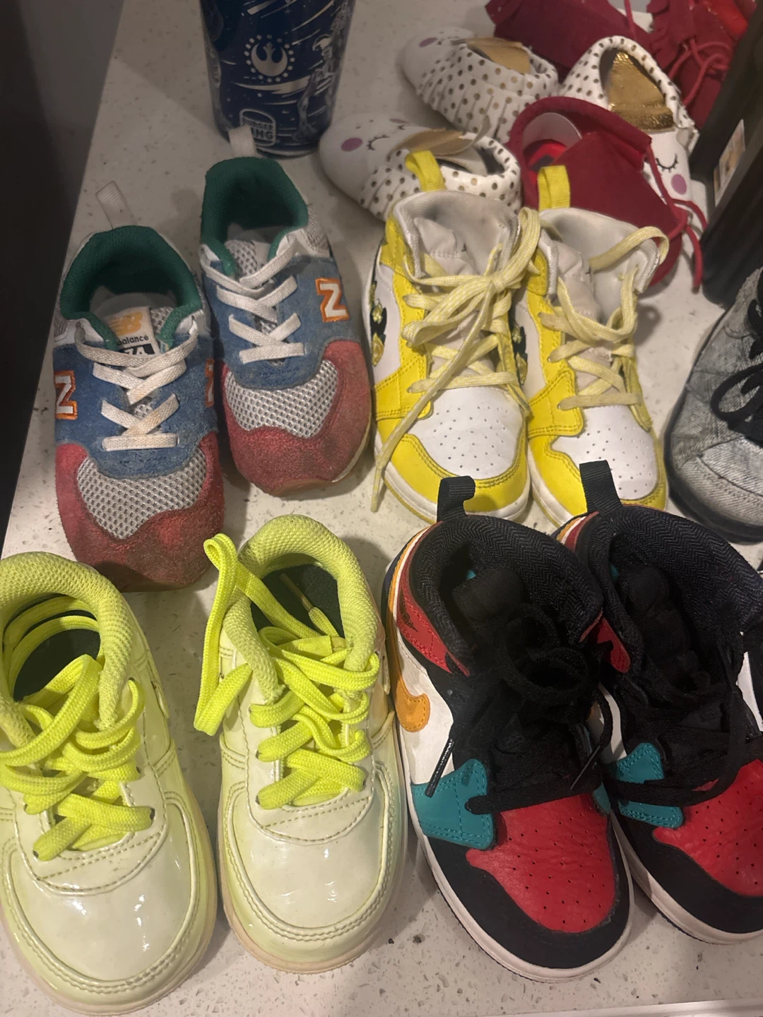 Kids shoes best offer for them
