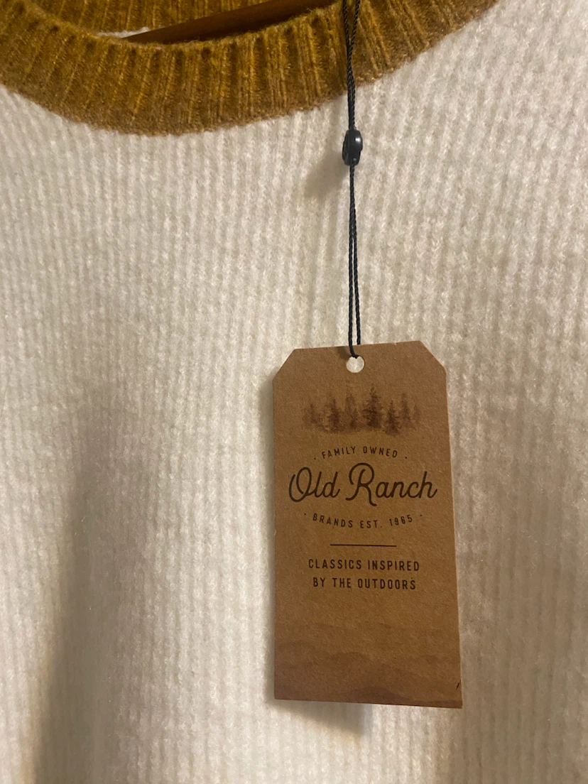 Brand new with tags - photo 4