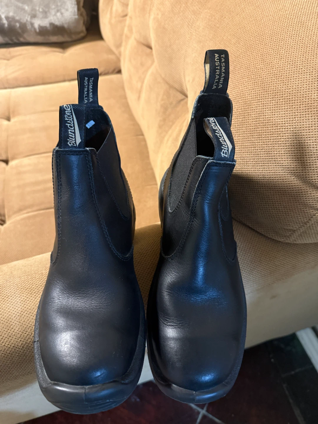 Blundstone Black Leather Chelsea Boots - photo 3