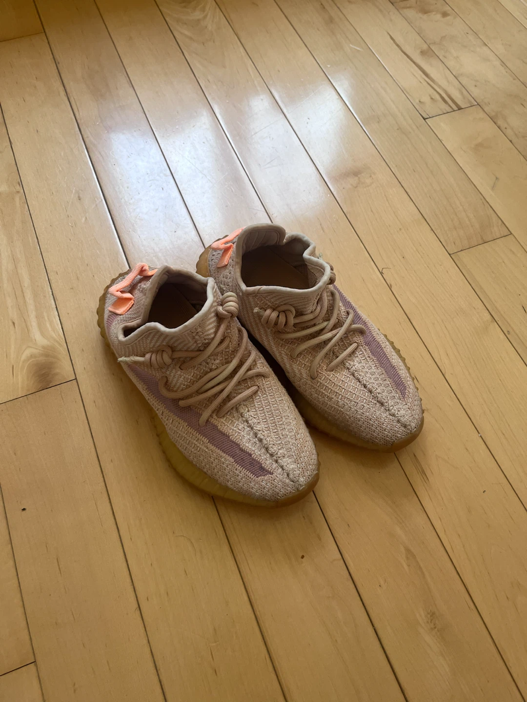 Adidas Yeezy Boost 350 V2 size 6 M