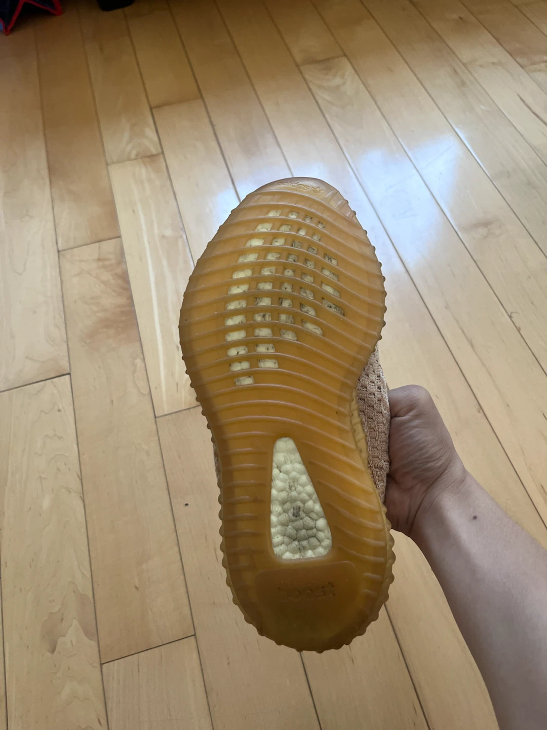 Adidas Yeezy Boost 350 V2 size 6 M - photo 3