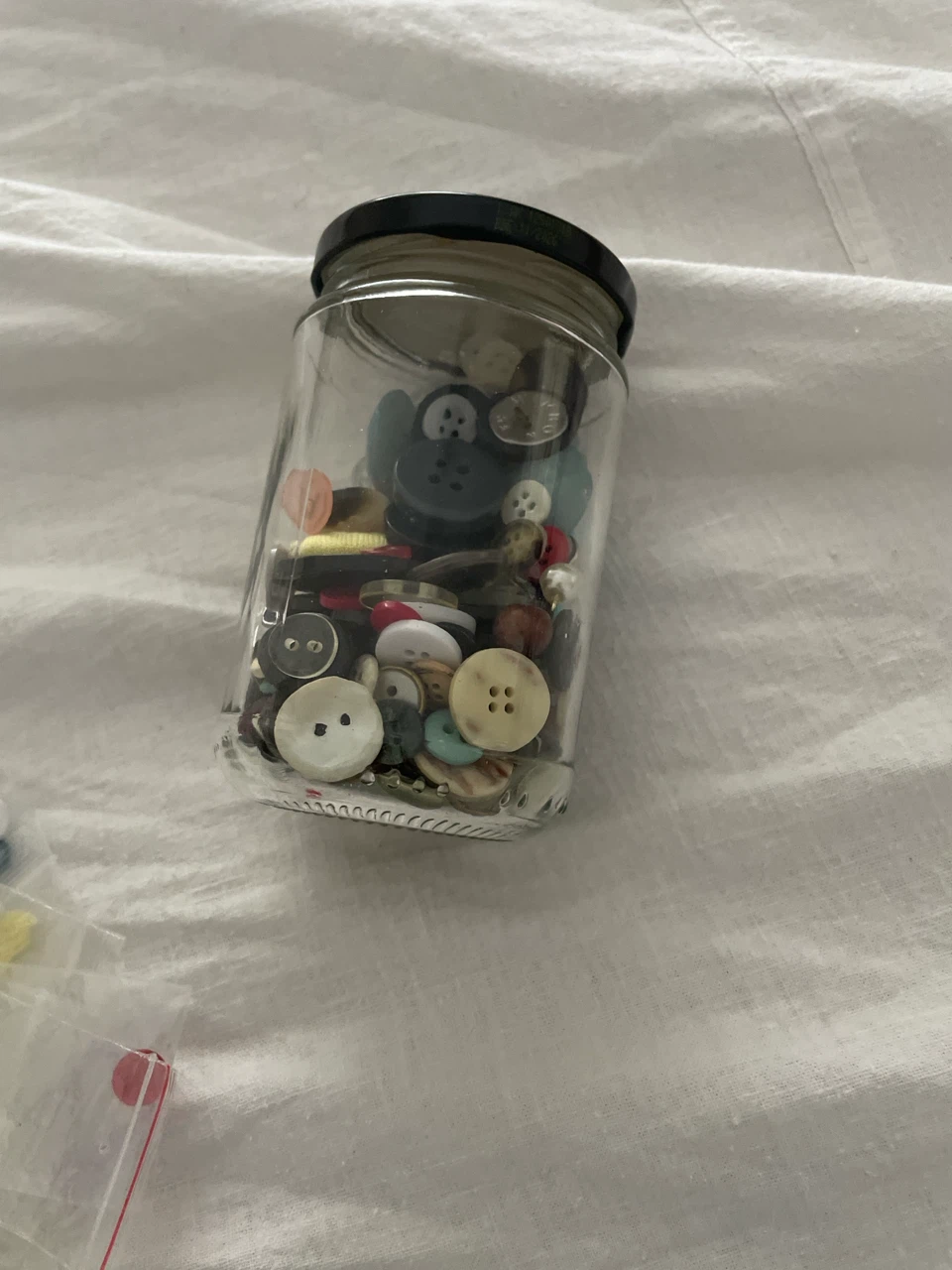 Crafting Kit with Buttons, Scissors, and Twine - photo 2