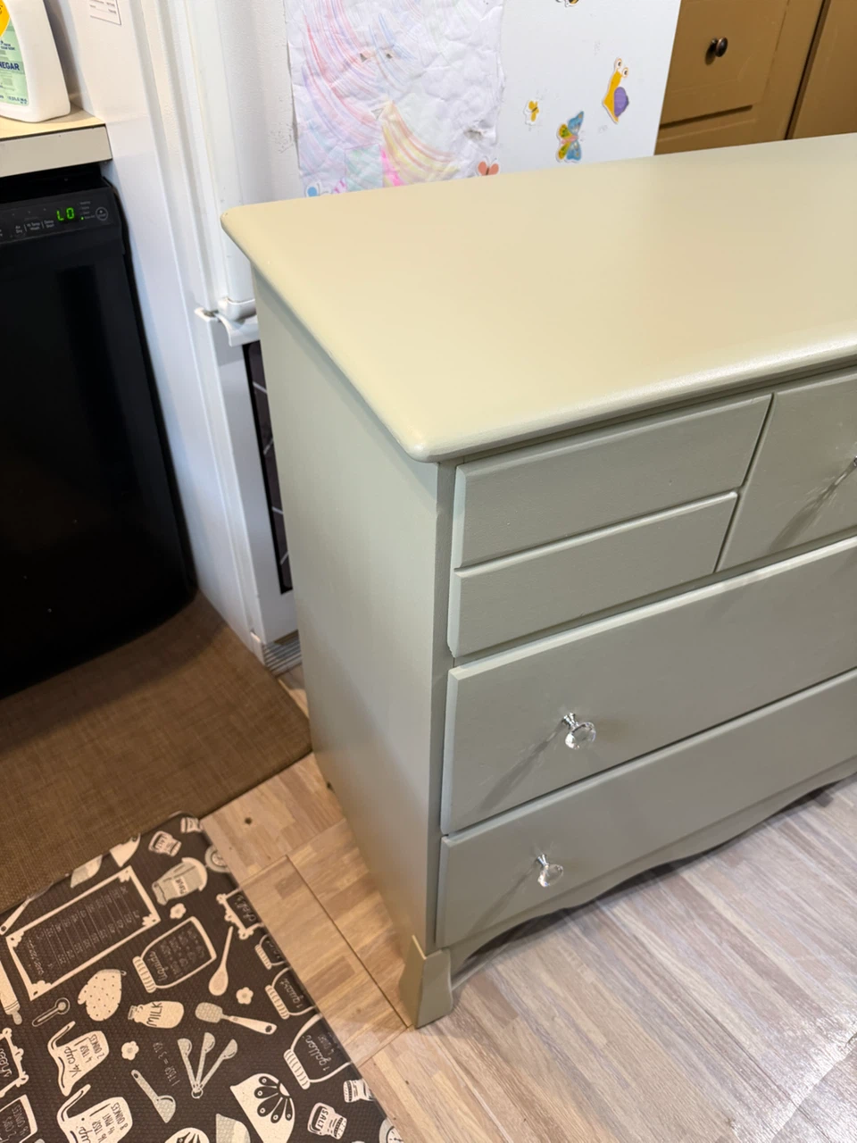 Dresser Vintage Freshly painted Free NYC same day delivery - photo 4