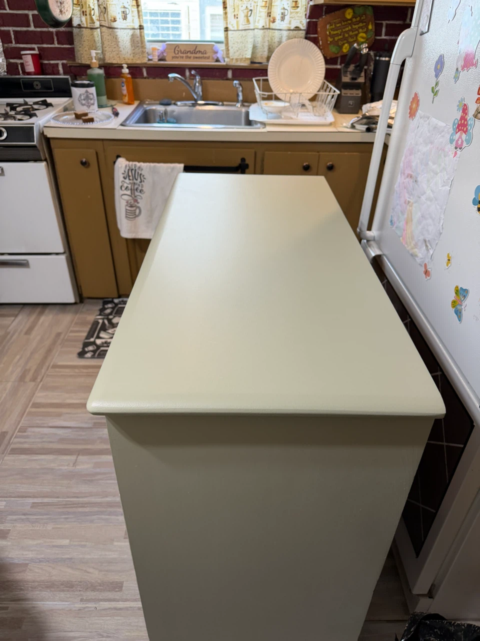 Dresser Vintage Freshly painted Free NYC same day delivery - photo 5