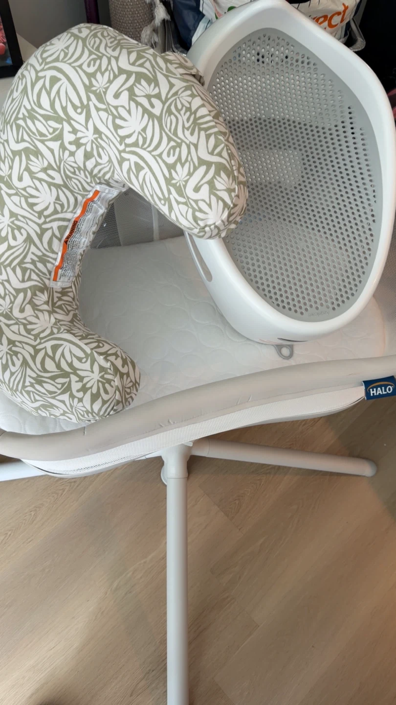 Halo Bassinest Swivel Sleeper - photo 2