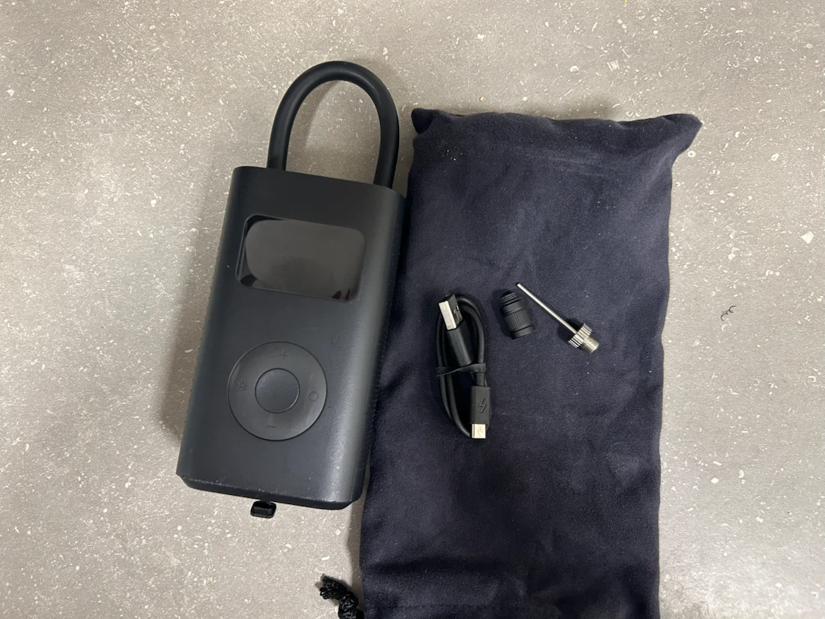 Xiaomi Portable Electric Air Compressor