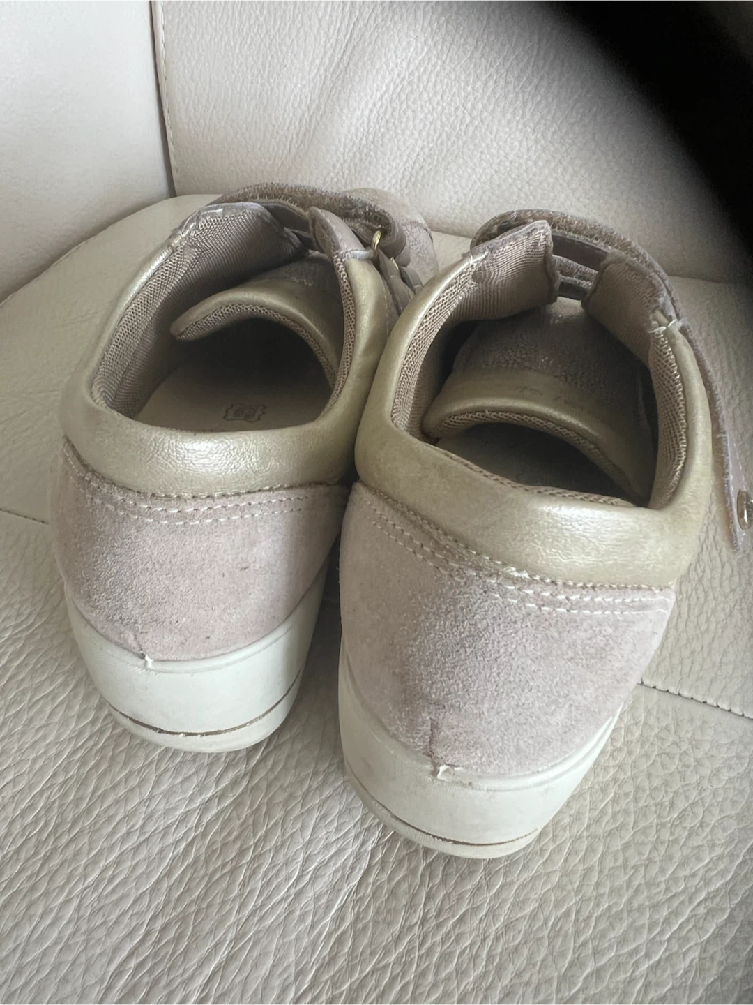 Enval Soft Platinum Comfort Shoes