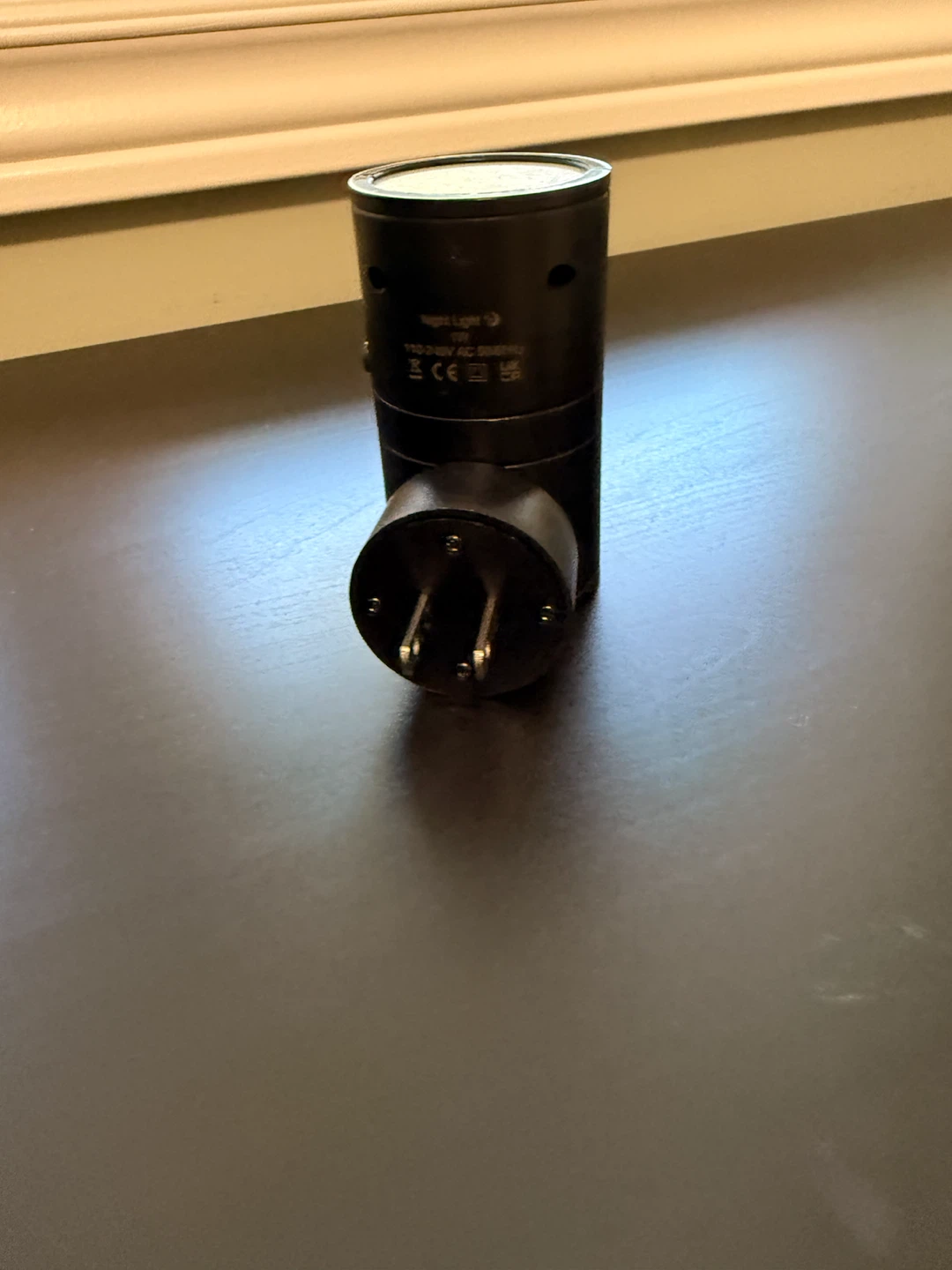 Black Plug-in Night Light(Looking for best offer) - photo 2