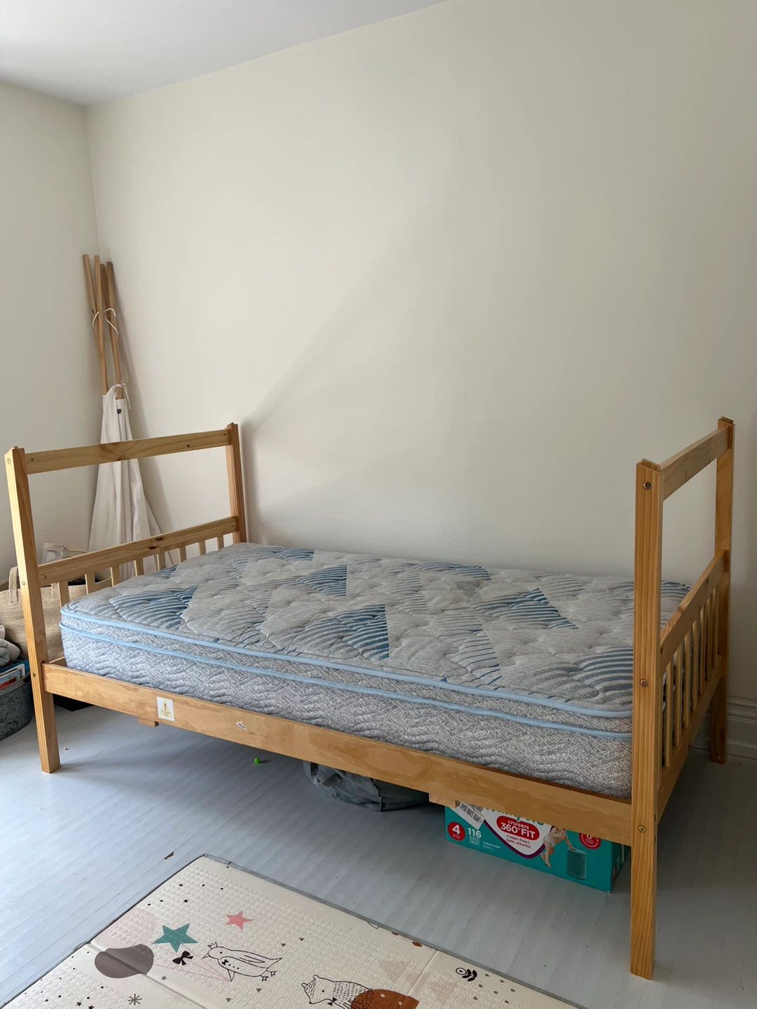 Twin House Bed Frame - photo 2