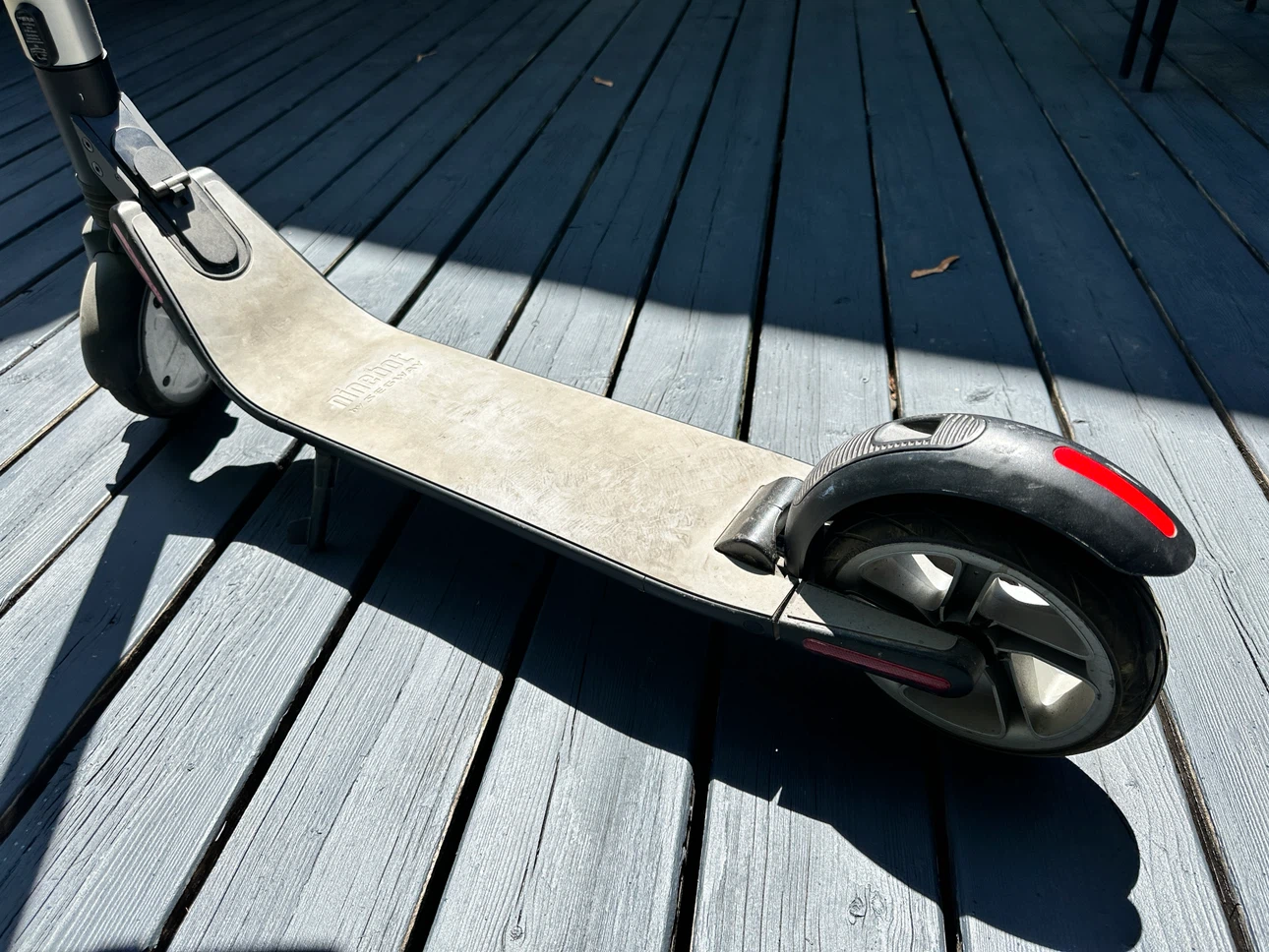 Segway Ninebot ES1 Electric Kick Scooter - photo 4