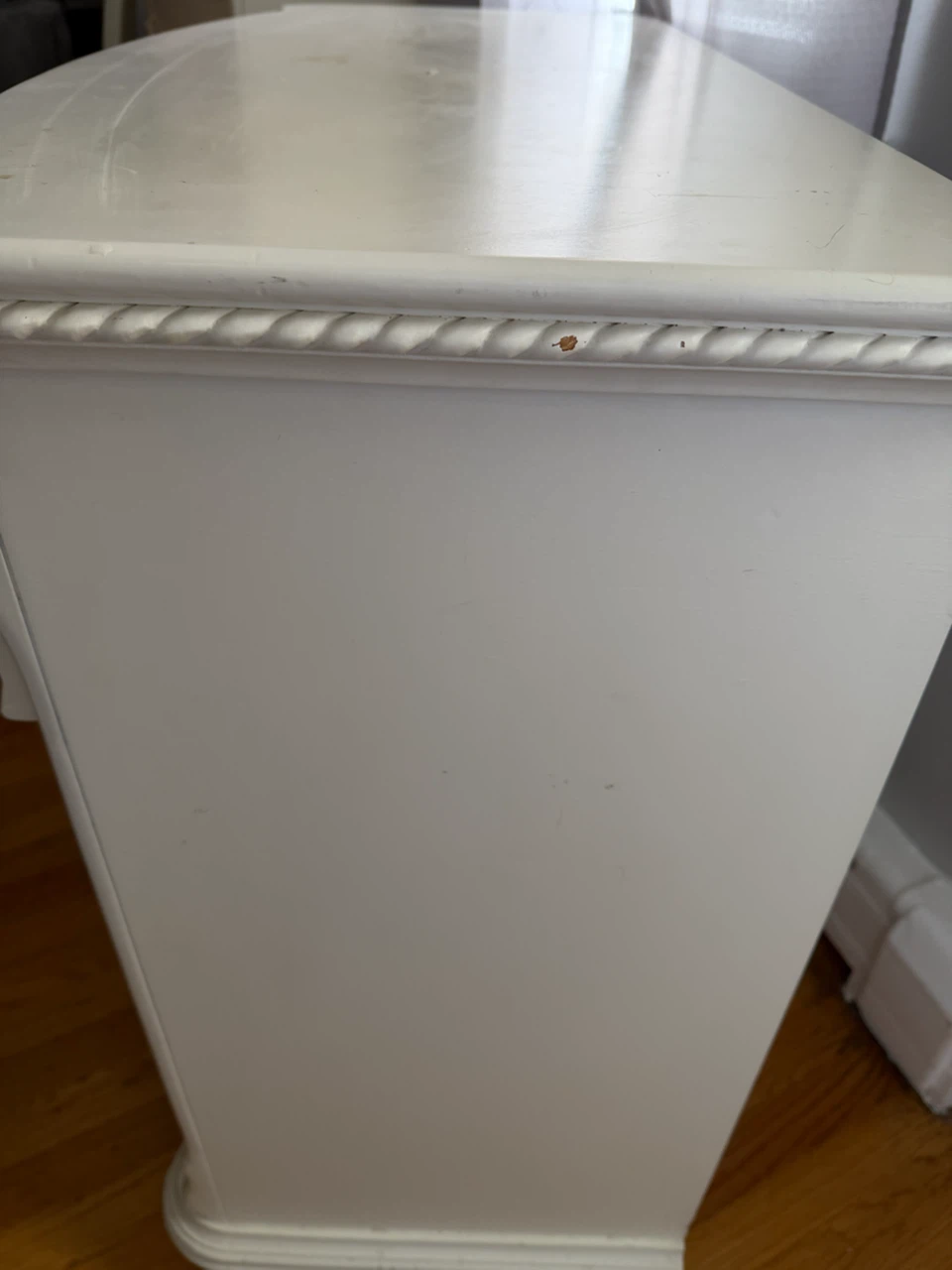 White 3-Drawer Dresser with Mirror - photo 2