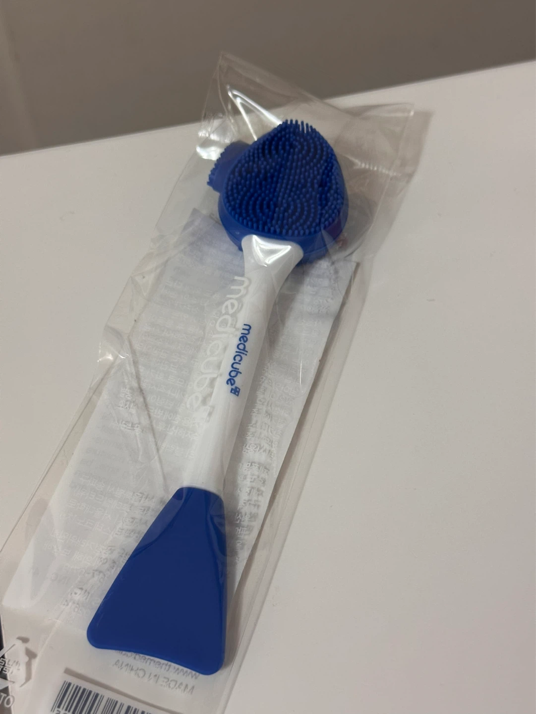 Medicube Multi Blackhead Pore Brush