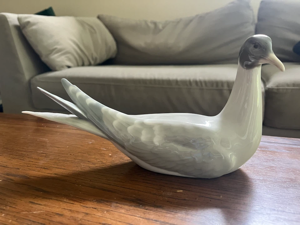 LLADRO Porcelain Tern Figurine