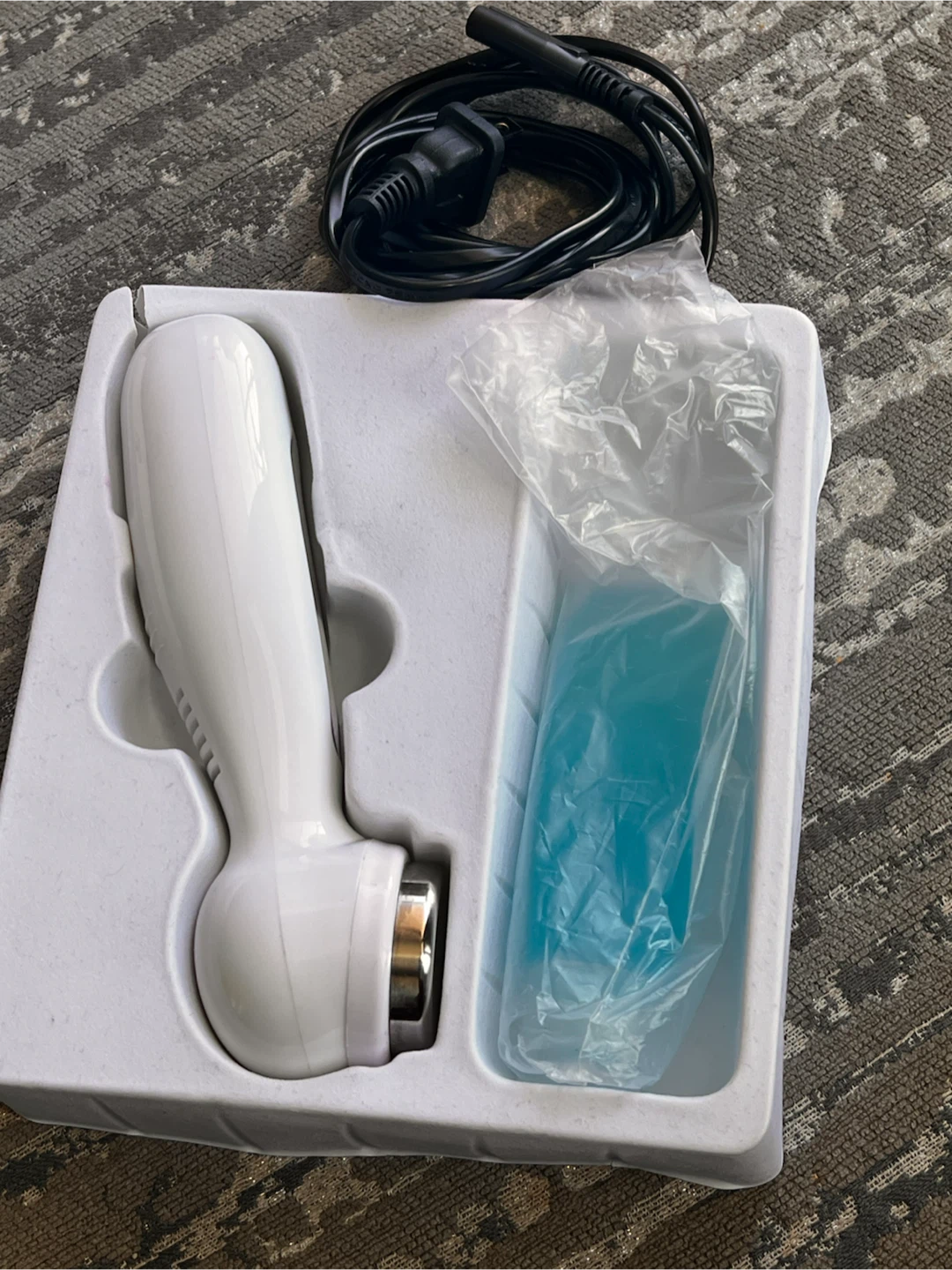 Personal Ultrasound  beauty Treatment Device