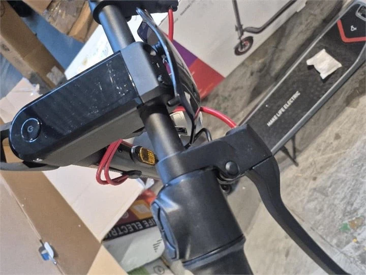NIU KQi 300P/300X Electric Scooter, 900-1000W - photo 2