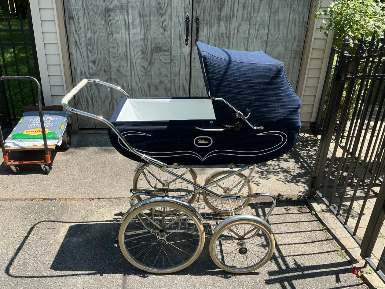 MUST SELL! - Vintage PEREGO Baby Carriage Stroller !
