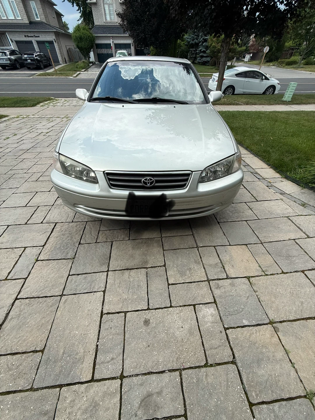 2001 Toyota Camry LE (as is) - photo 3