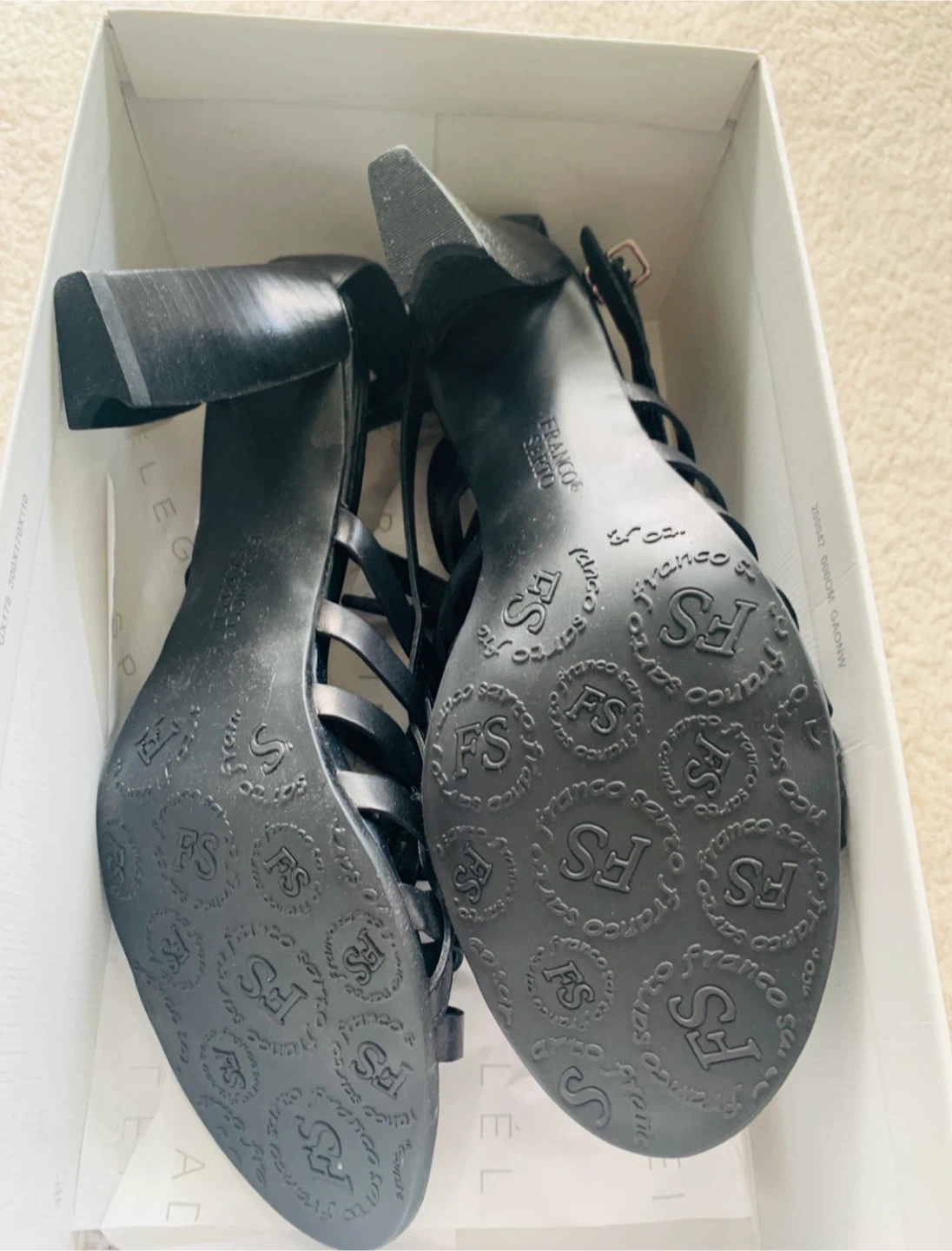 Brand new! Franco Sarto Black Strappy Heeled Sandals - photo 2