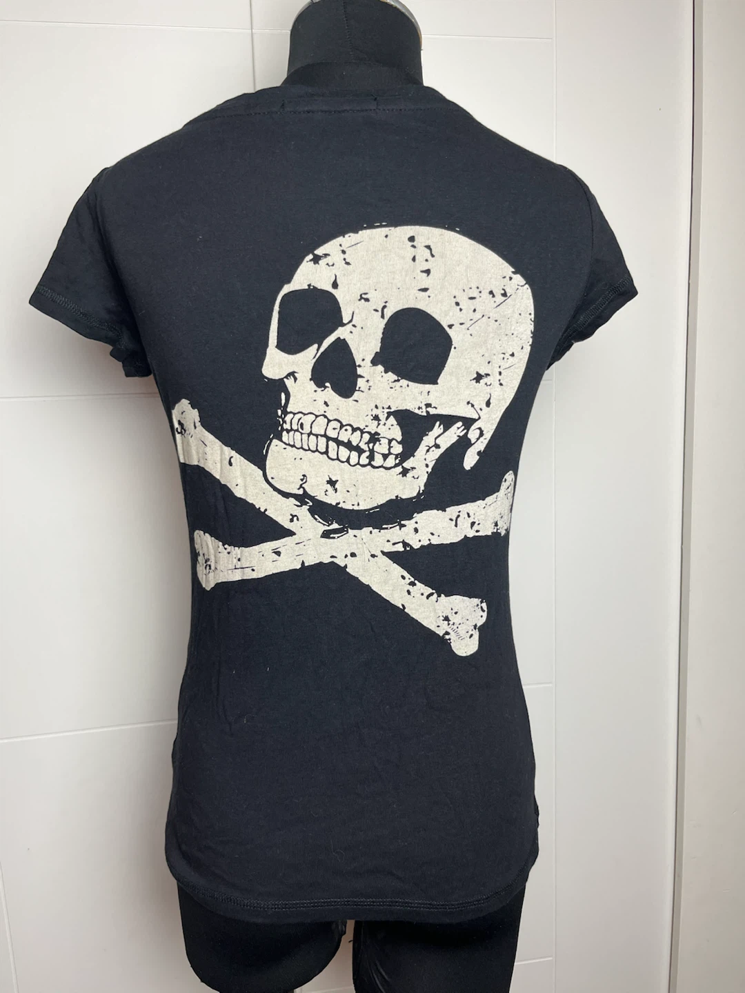 Sexy Girl Skull & Wings T-Shirt - photo 2
