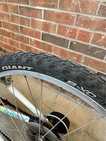 Giant Liv Bike - photo 4