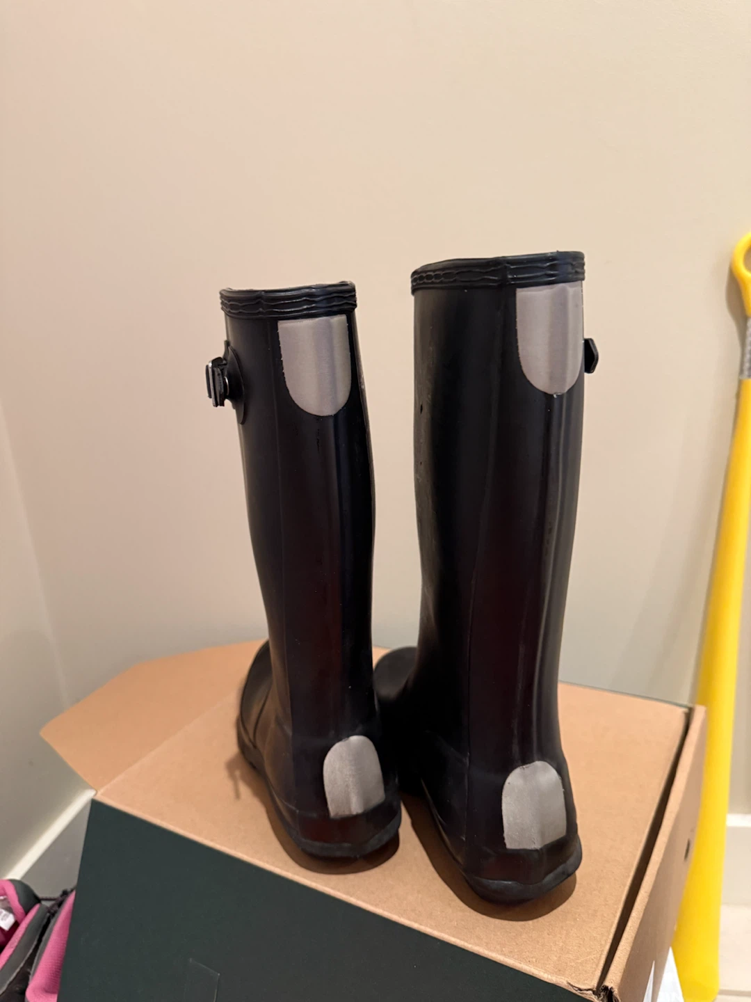 Hunter Kids Black Rubber Rain Boots - photo 2