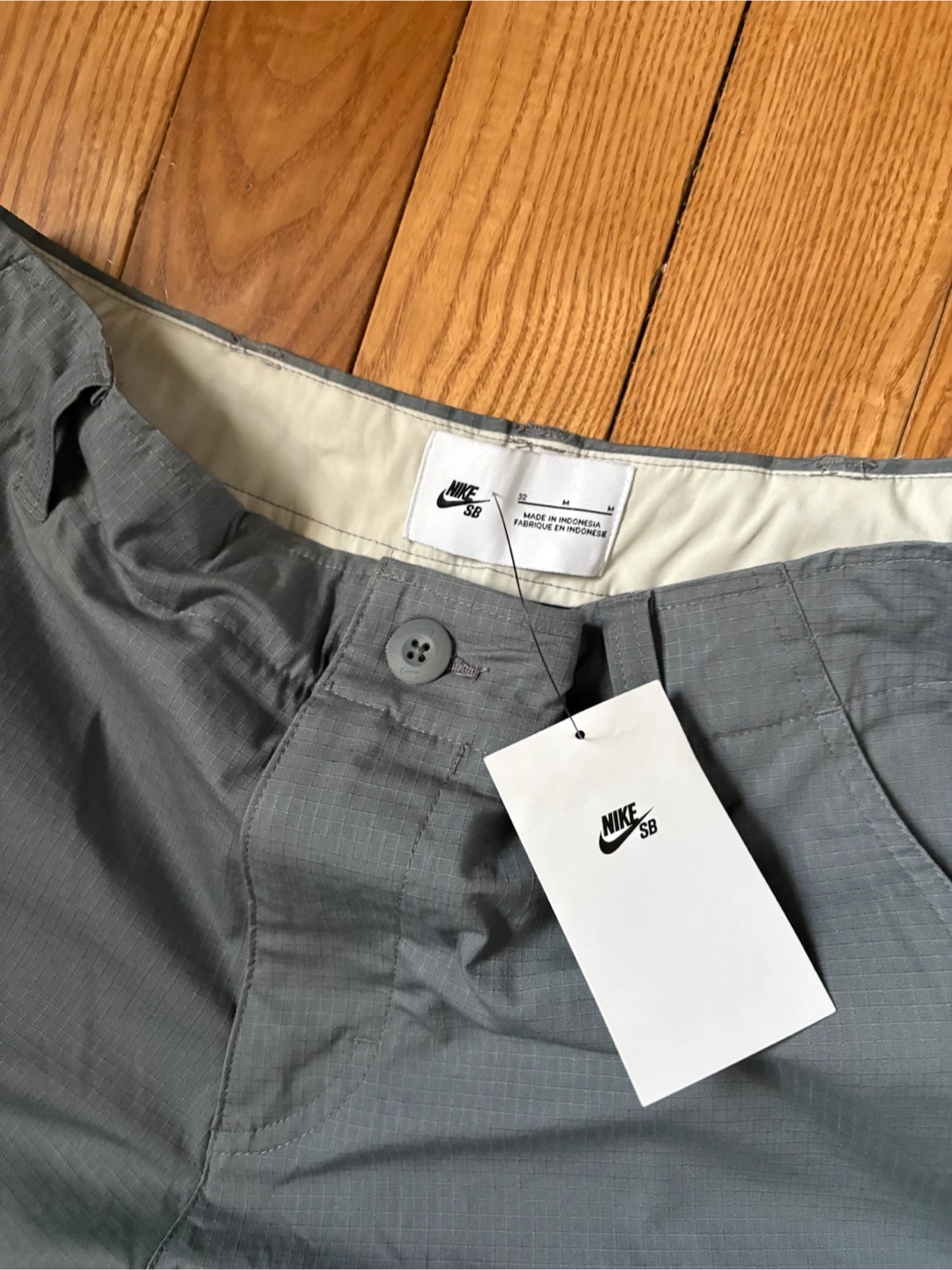 Nike SB cargo pants 32 skateboarding baggy - photo 2