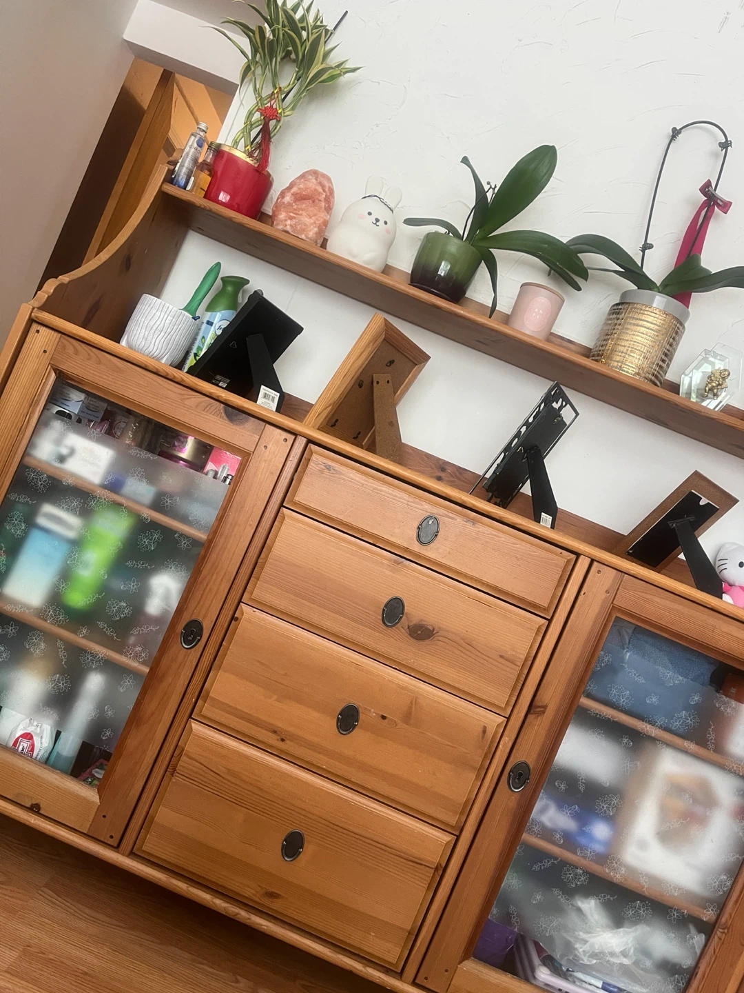 Wooden Buffet/Hutch with Glass Doors - photo 3