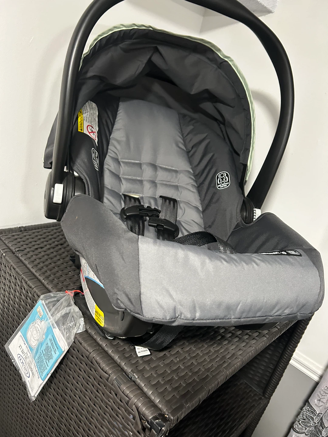 Graco SnugRide 35 Lite LX Infant Car Seat - photo 2