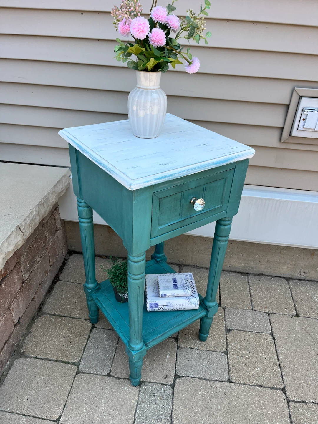 SHABBY CHIC SIDE TABLE - photo 2